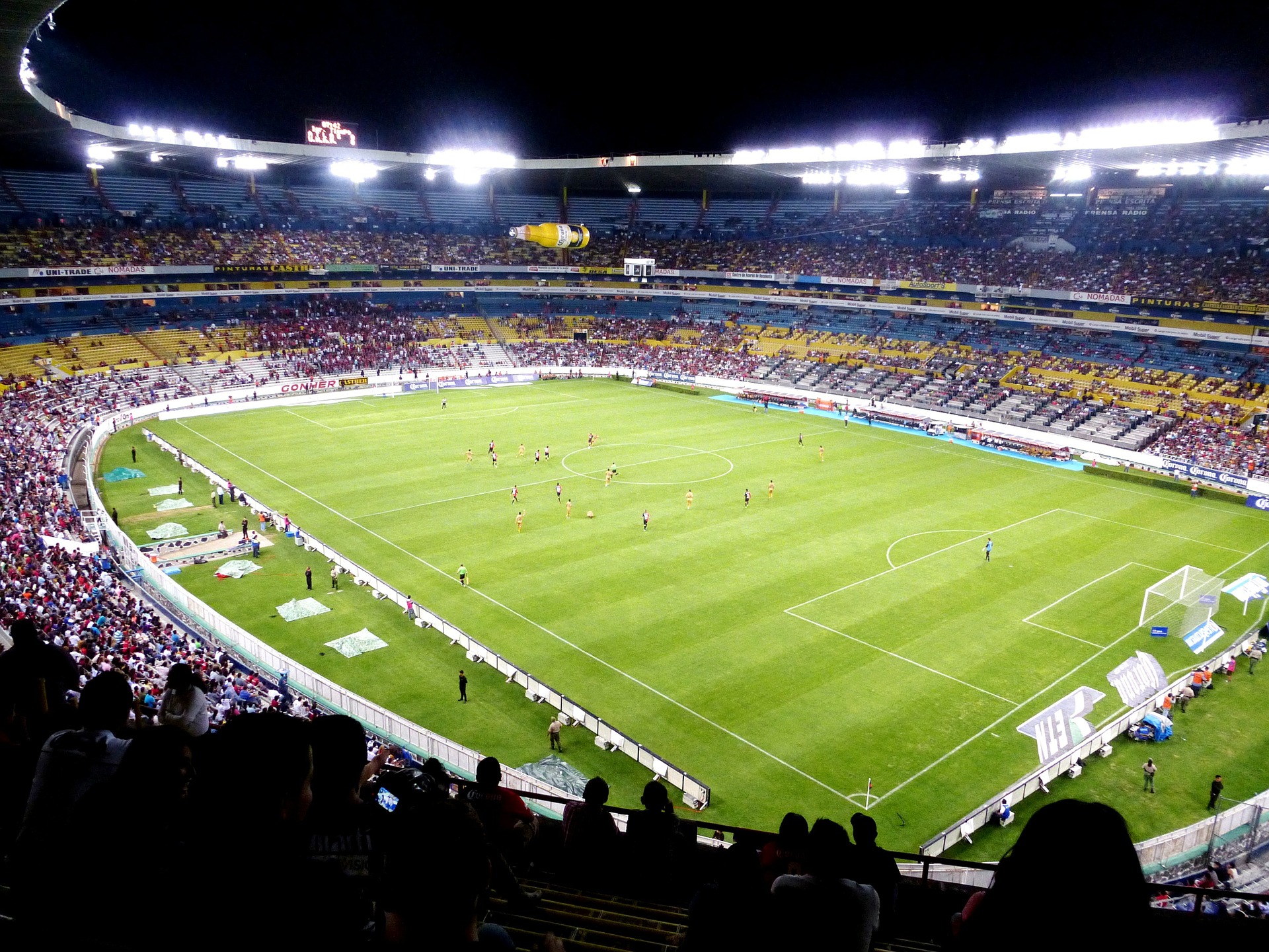 stadium-181457_1920